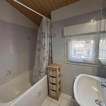 Maison 6 Couchages Près De La à Saint-denis-d'oléron - Fr-1-246a-196